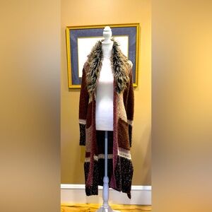 Angel Of The North Textured Knit Sweater with faux fur collar